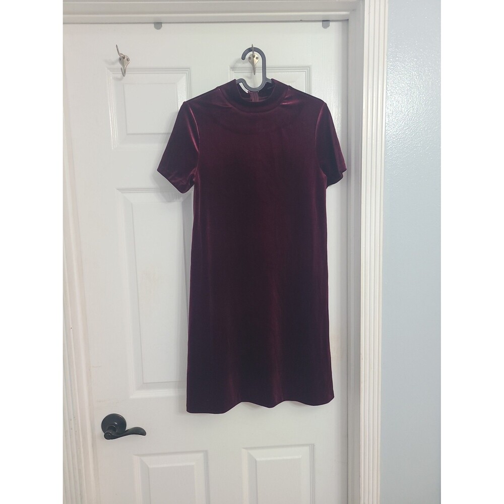 burgundy red velvet short-sleeve mini dress with a mock neck  size S